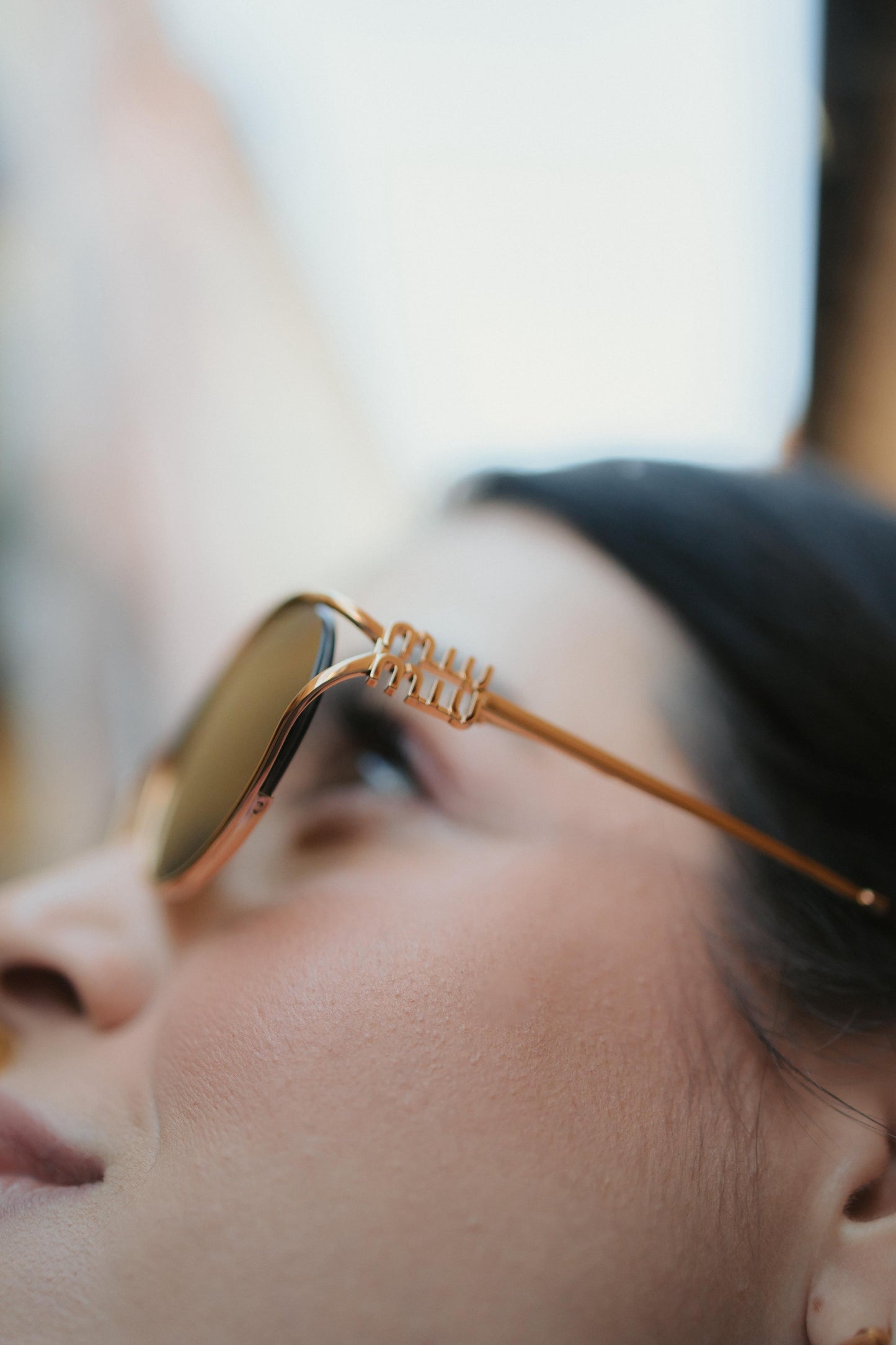 Óculos de Sol Redondo Feminino MIU MIU SL MU 52Y 70E-01T 54