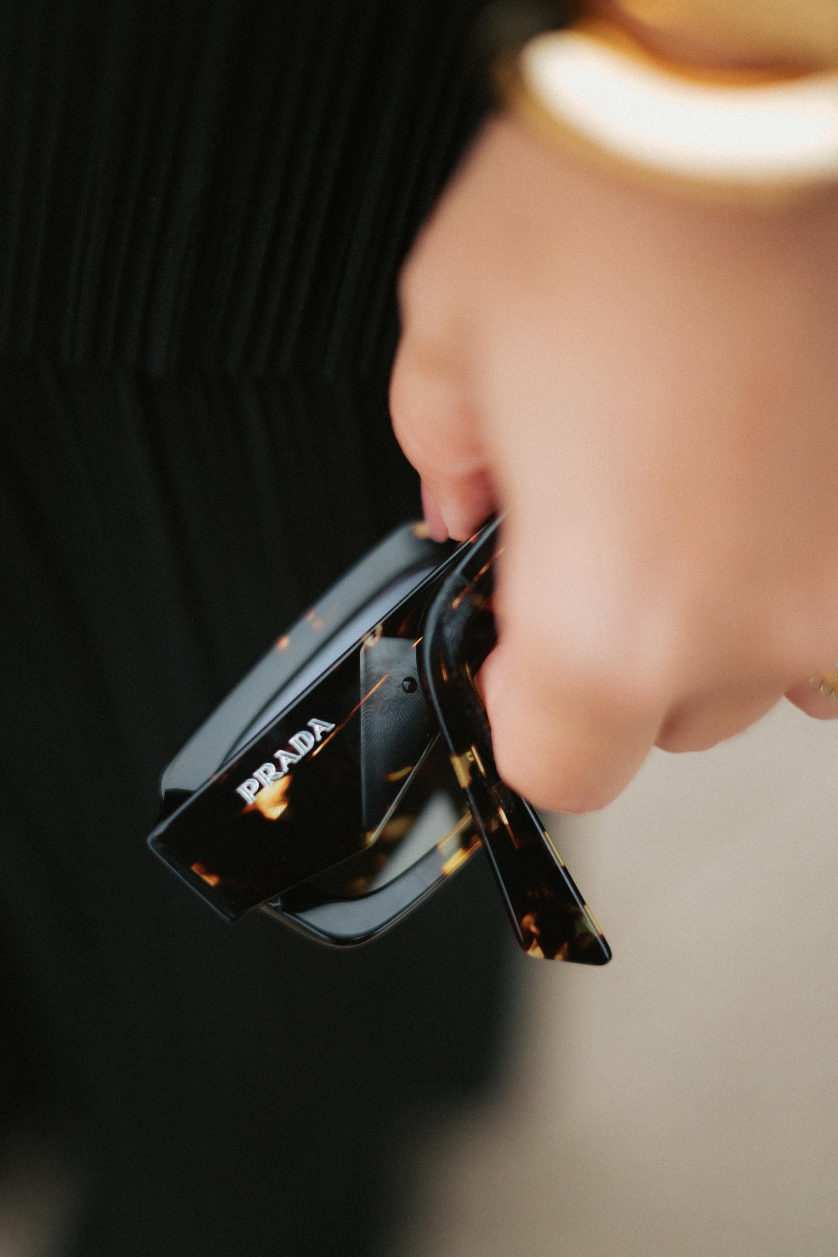 小物 00ss archive prada sunglasses celluloid Óculos feminino PRADA, óculos de sol – Óticas Cachoeiro