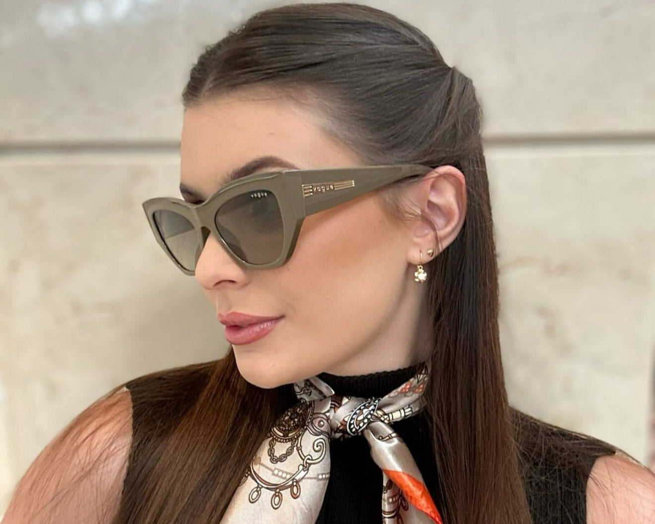 Óculos de Sol Gatinho Feminino VOGUE SL VO 5607S W4481 53